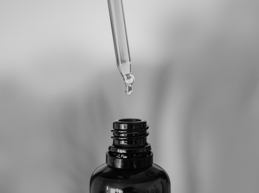 Parfum vs. EDP vs. EDT: quello che c'è da sapere