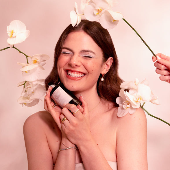 Dietro il profumo: Emma di Perfumerism racconta la creazione di Milk Orchid